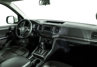 Подержанный автомобиль Volkswagen Amarok 2016 года (9 фото)