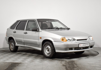 Подержанный автомобиль LADA (ВАЗ) 2114 2006 года (3 фото)