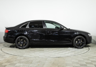 Подержанный автомобиль Audi A4 Sedan 2015 года (4 фото)