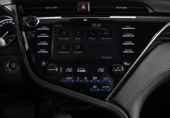 Подержанный автомобиль Toyota Camry Sedan 2020 года (17 фото)