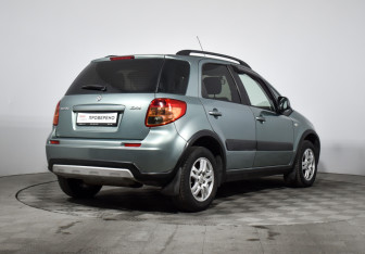 Подержанный автомобиль Suzuki SX4 Hatchback 2012 года (5 фото)