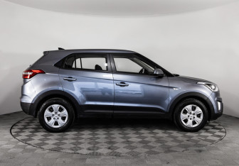 Подержанный автомобиль Hyundai Creta 2018 года (4 фото)