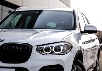 Подержанный автомобиль BMW X3 2020 года (2 фото)