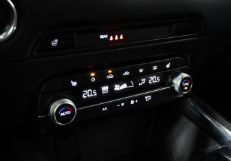 Подержанный автомобиль Mazda CX-5 2021 года (20 фото)