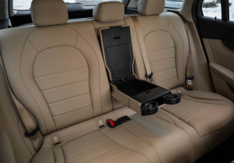 Подержанный автомобиль Mercedes-Benz GLC Coupe 2019 года (30 фото)