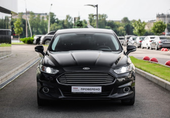 Подержанный автомобиль Ford Mondeo Sedan 2018 года (4 фото)