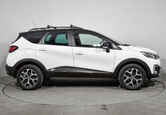 Подержанный автомобиль Renault Kaptur 2016 года (4 фото)
