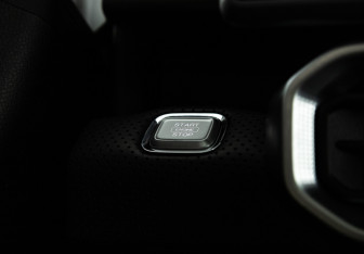 Подержанный автомобиль Jetour T2 2024 года (16 фото)