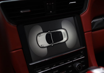 Подержанный автомобиль Porsche 911 Convertible 2013 года (32 фото)