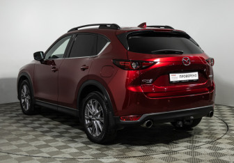 Подержанный автомобиль Mazda CX-5 2019 года (7 фото)