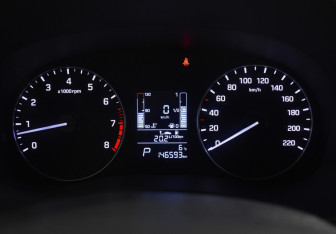 Подержанный автомобиль Hyundai Creta 2017 года (20 фото)