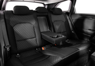 Подержанный автомобиль Kia Ceed Wagon 2019 года (20 фото)