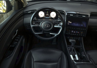 Подержанный автомобиль Hyundai Tucson 2021 года (12 фото)