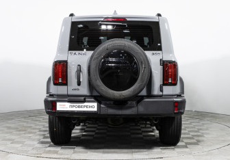 Подержанный автомобиль Tank 300 2023 года (6 фото)