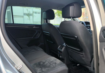 Подержанный автомобиль Volkswagen Tiguan 2017 года (18 фото)