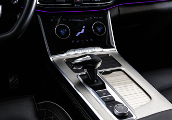 Подержанный автомобиль Exeed VX 2022 года (13 фото)