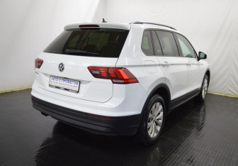 Подержанный автомобиль Volkswagen Tiguan 2020 года (5 фото)
