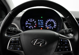 Подержанный автомобиль Hyundai Solaris Sedan 2019 года (16 фото)