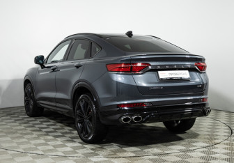 Подержанный автомобиль Geely Tugella 2023 года (7 фото)
