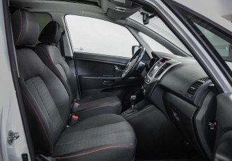 Подержанный автомобиль Kia Venga 2015 года (25 фото)