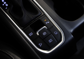 Подержанный автомобиль Hyundai Santa Fe 2019 года (18 фото)