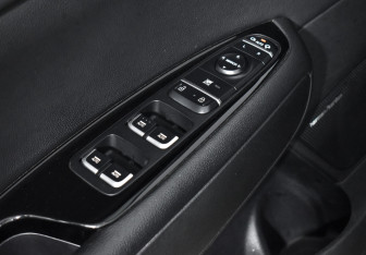 Подержанный автомобиль Kia Optima Sedan 2019 года (10 фото)