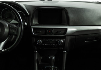 Подержанный автомобиль Mazda CX-5 2016 года (14 фото)
