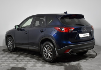 Подержанный автомобиль Mazda CX-5 2015 года (7 фото)