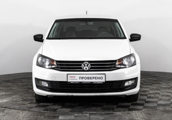 Подержанный автомобиль Volkswagen Polo Sedan 2017 года (2 фото)