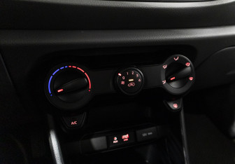 Подержанный автомобиль Kia Morning 2020 года (20 фото)