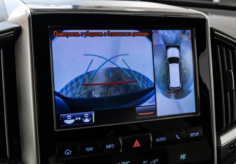 Подержанный автомобиль Toyota Land Cruiser Suv 2018 года (35 фото)