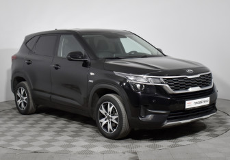 Подержанный автомобиль Kia Seltos 2021 года (3 фото)
