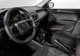 Подержанный автомобиль Skoda Rapid Liftback 2020 года (9 фото)