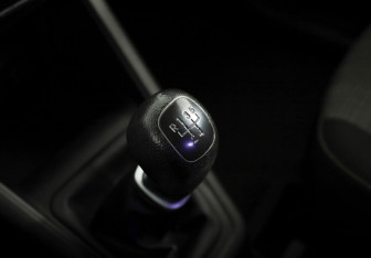 Подержанный автомобиль Kia Venga 2012 года (18 фото)