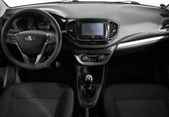 Подержанный автомобиль LADA (ВАЗ) Vesta Sedan 2017 года (13 фото)