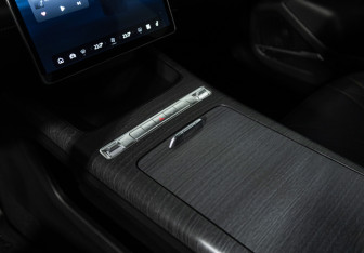 Подержанный автомобиль Geely Preface 2024 года (22 фото)