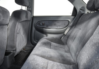 Подержанный автомобиль Kia Spectra Sedan 2007 года (12 фото)