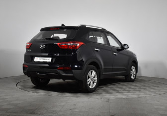 Подержанный автомобиль Hyundai Creta 2018 года (5 фото)