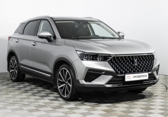 Подержанный автомобиль FAW Bestune T77 2024 года (3 фото)