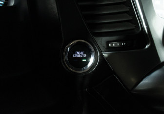 Подержанный автомобиль Chevrolet Tahoe 2016 года (24 фото)