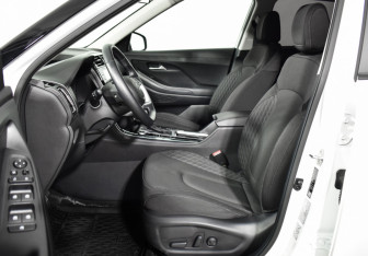 Подержанный автомобиль Hyundai Creta 2021 года (10 фото)