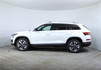 Подержанный автомобиль Skoda Kodiaq 2022 года (9 фото)