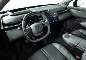 Подержанный автомобиль Zeekr X 2023 года (11 фото)