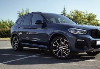 Подержанный автомобиль BMW X3 2018 года (8 фото)