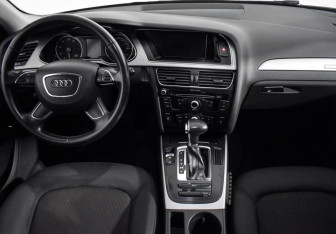 Подержанный автомобиль Audi A4 allroad 2012 года (13 фото)