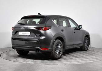 Подержанный автомобиль Mazda CX-5 2020 года (5 фото)