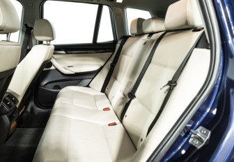 Подержанный автомобиль BMW X3 2014 года (10 фото)