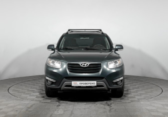 Подержанный автомобиль Hyundai Santa Fe 2012 года (2 фото)