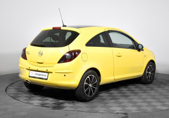 Подержанный автомобиль Opel Corsa 2012 года (5 фото)