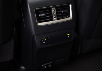 Подержанный автомобиль Lexus RX 2021 года (29 фото)